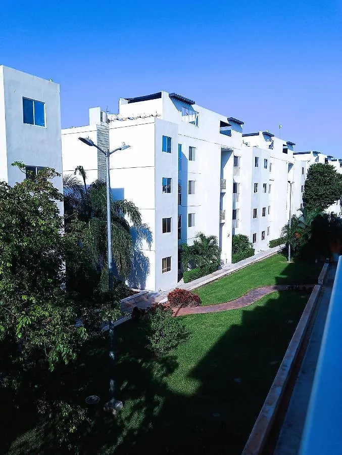 Appartamento Departamento Vacacional con Vehiculo sedan sin costo Cancún